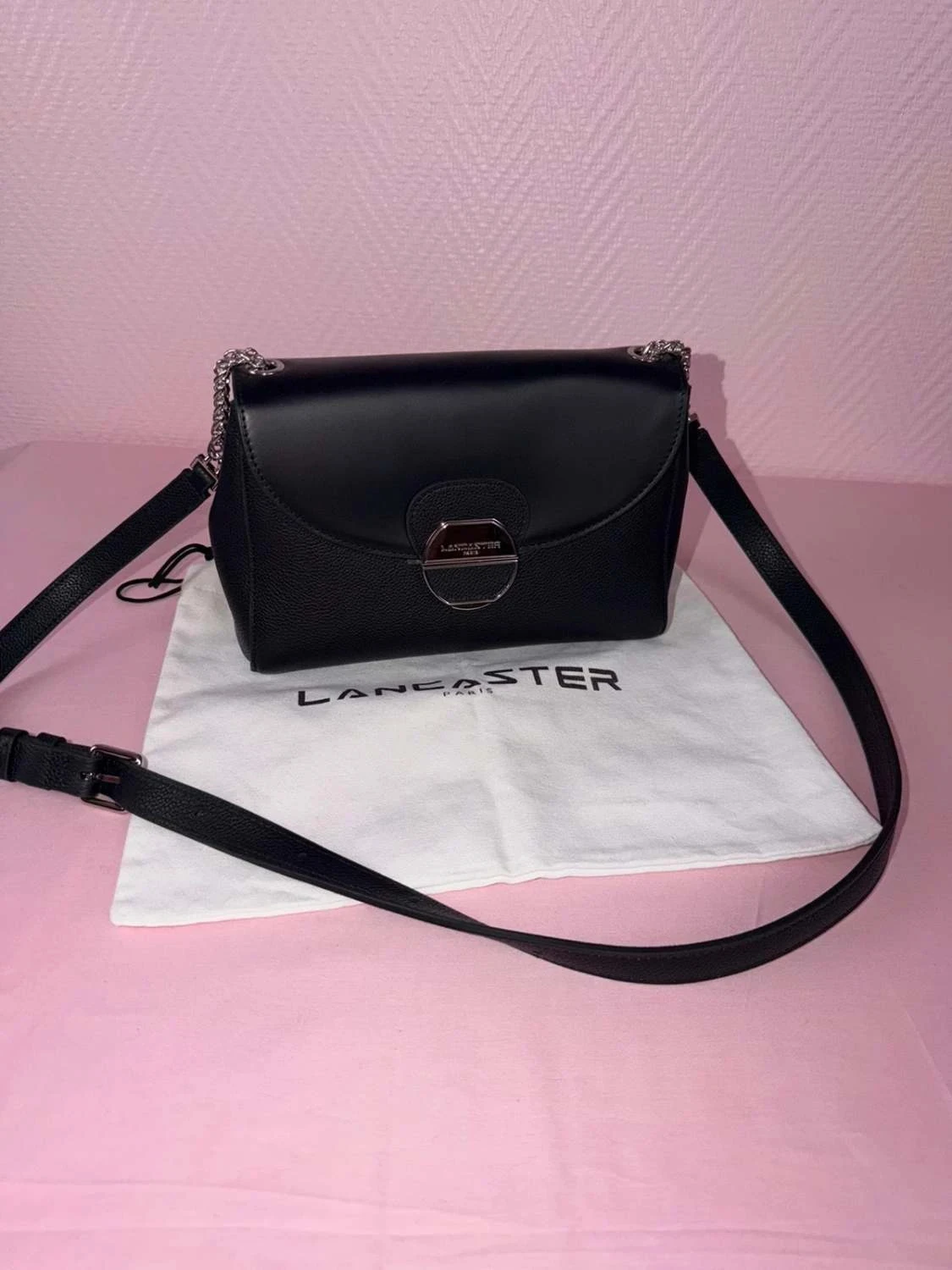 Bolso negro Lancaster nunca usado – photo 2